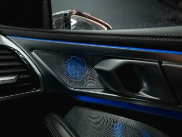 BMW M850i xDrive M-Performance  Laser B&W ACC 360