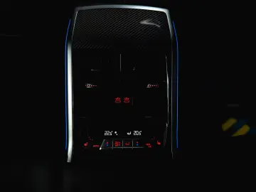 BMW M850i xDrive M-Performance  Laser B&W ACC 360