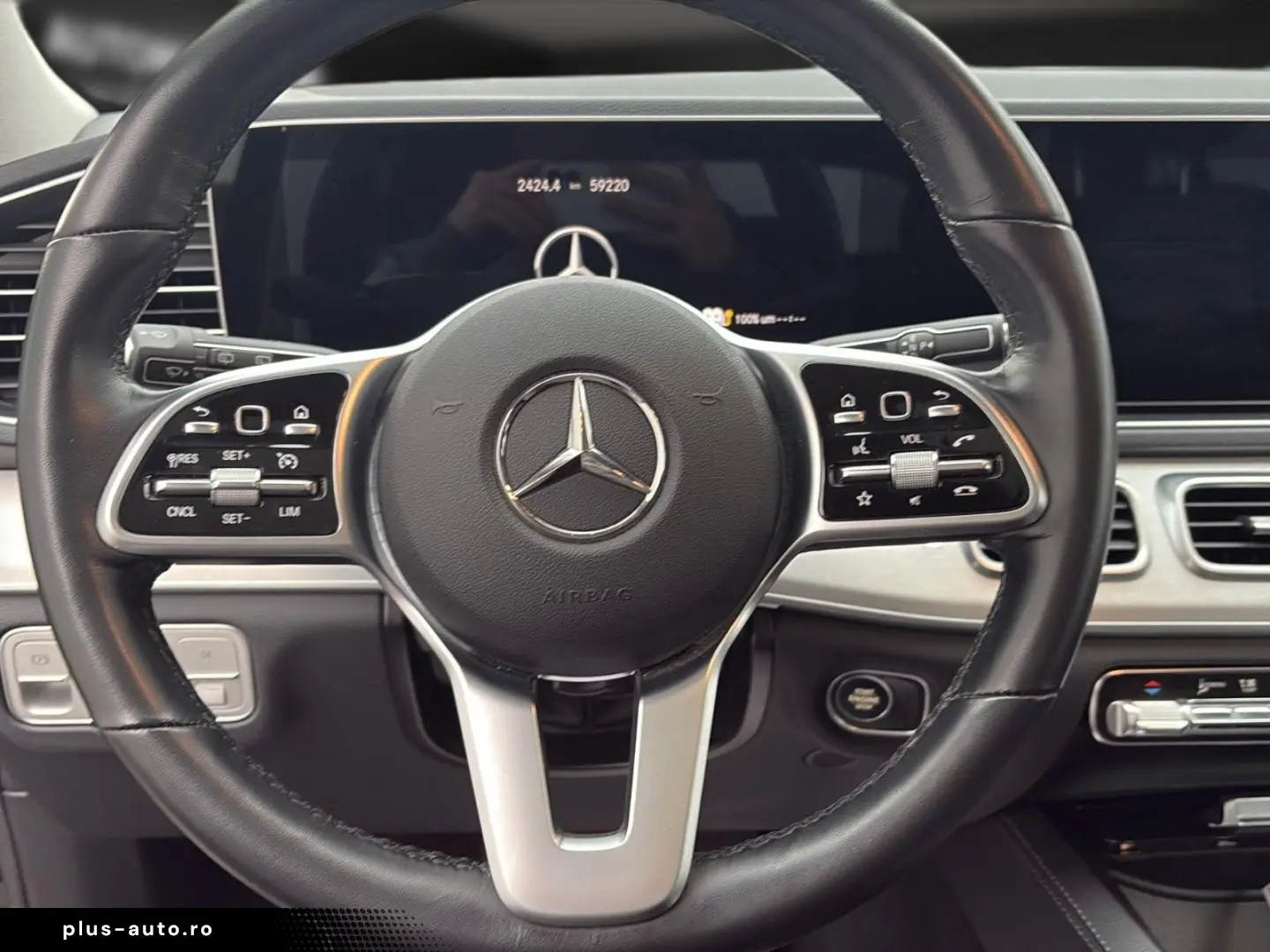 MERCEDES-BENZ GLE 350 e AMG 2x Pano AHK Night 20 LED&hellip;