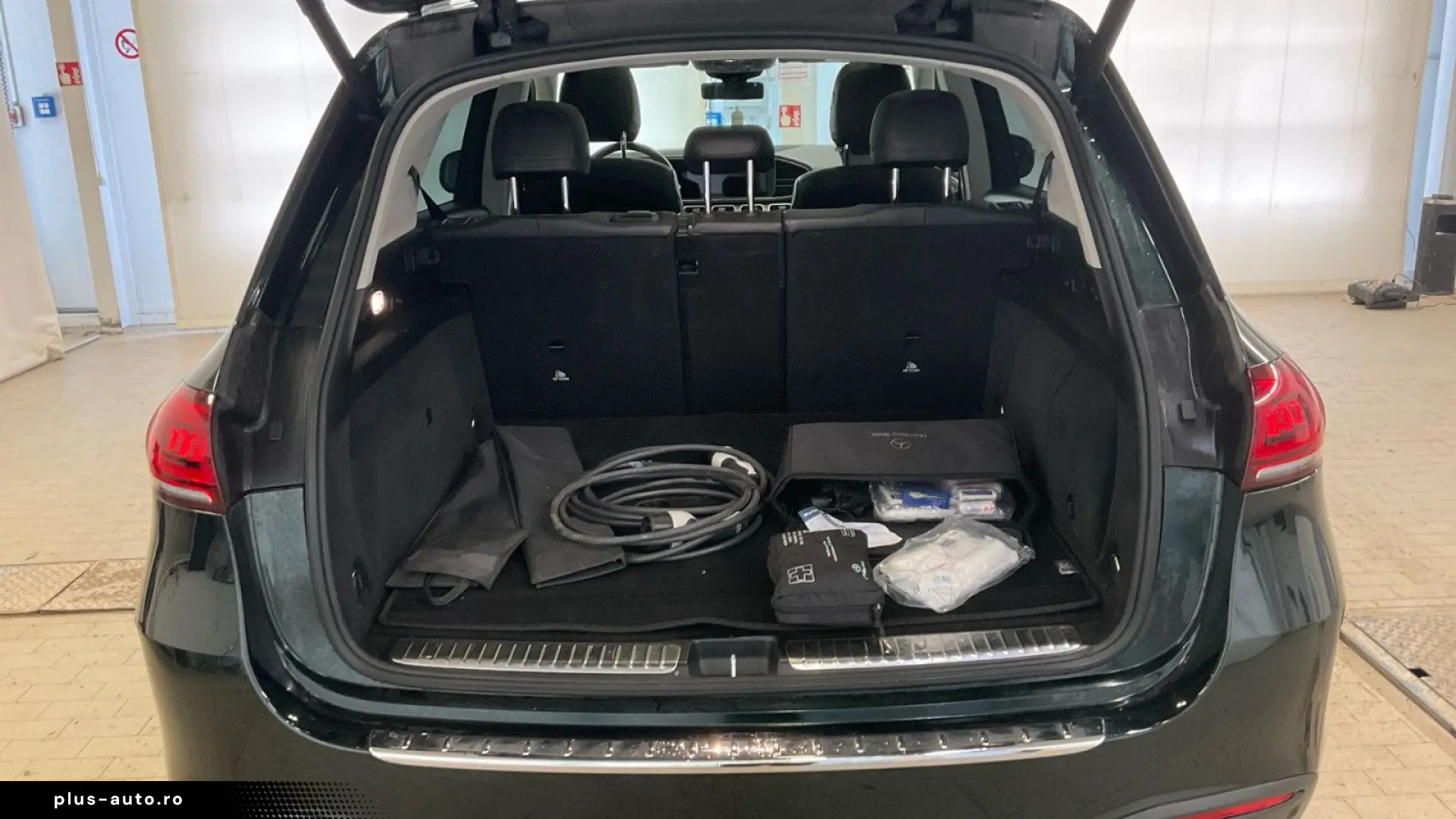 MERCEDES-BENZ GLE 350 e 2x AMG 21 AHK 360 Pano 4xSH &hellip;