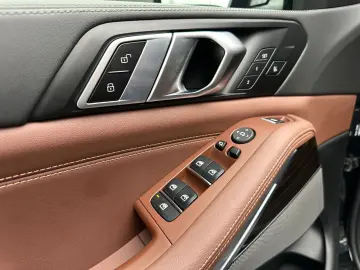 BMW X5 xDrive 30 d M Sport Pro   Luftfederung   AHK