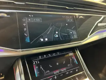 AUDI Q7 50 3.0 TDI quattro S line Fahrassist AHK SHD