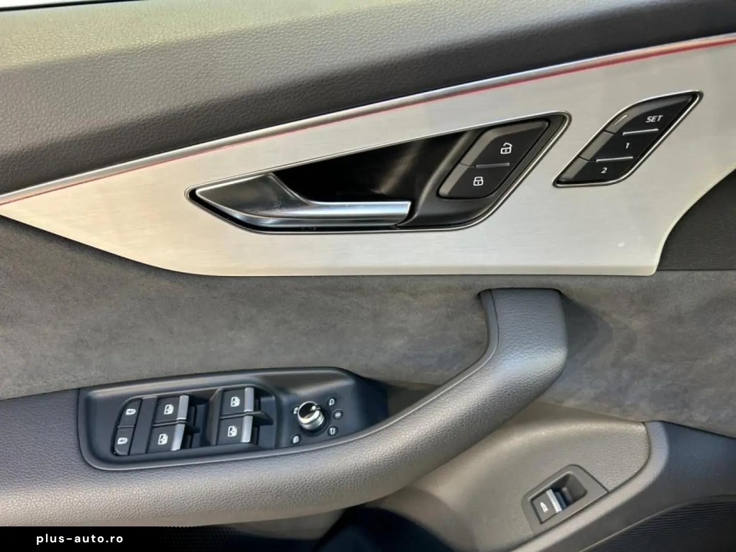 AUDI Q7 50 3.0 TDI quattro S line Fahrassist AHK SHD