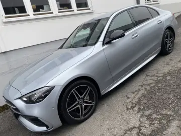 Mercedes-Benz C 300 e AMG Line Night-Paket