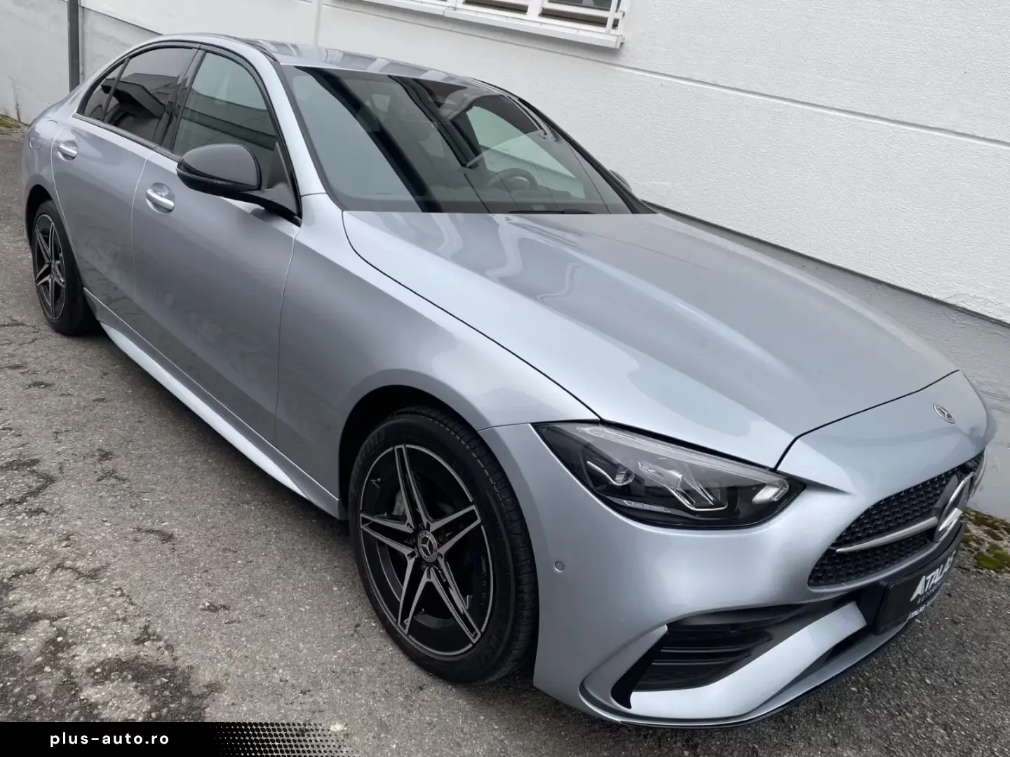 Mercedes-Benz C 300 e AMG Line Night-Paket