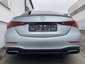 Mercedes-Benz C 300 e AMG Line Night-Paket