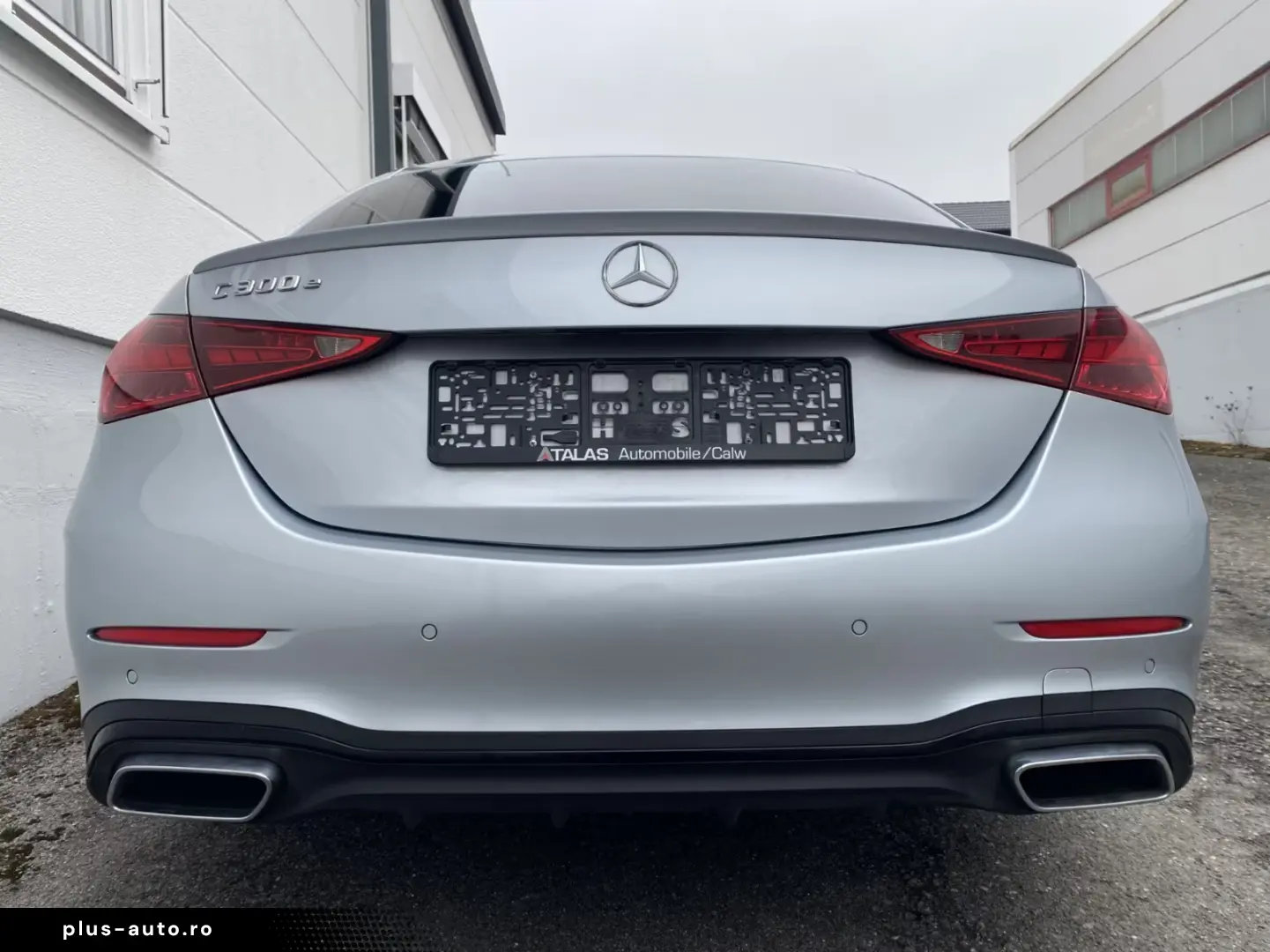 Mercedes-Benz C 300 e AMG Line Night-Paket