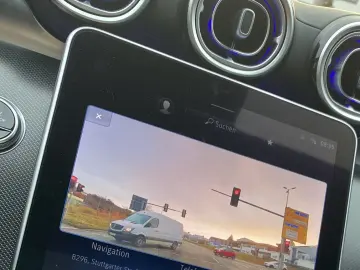 Mercedes-Benz C 300 e AMG Line Night-Paket