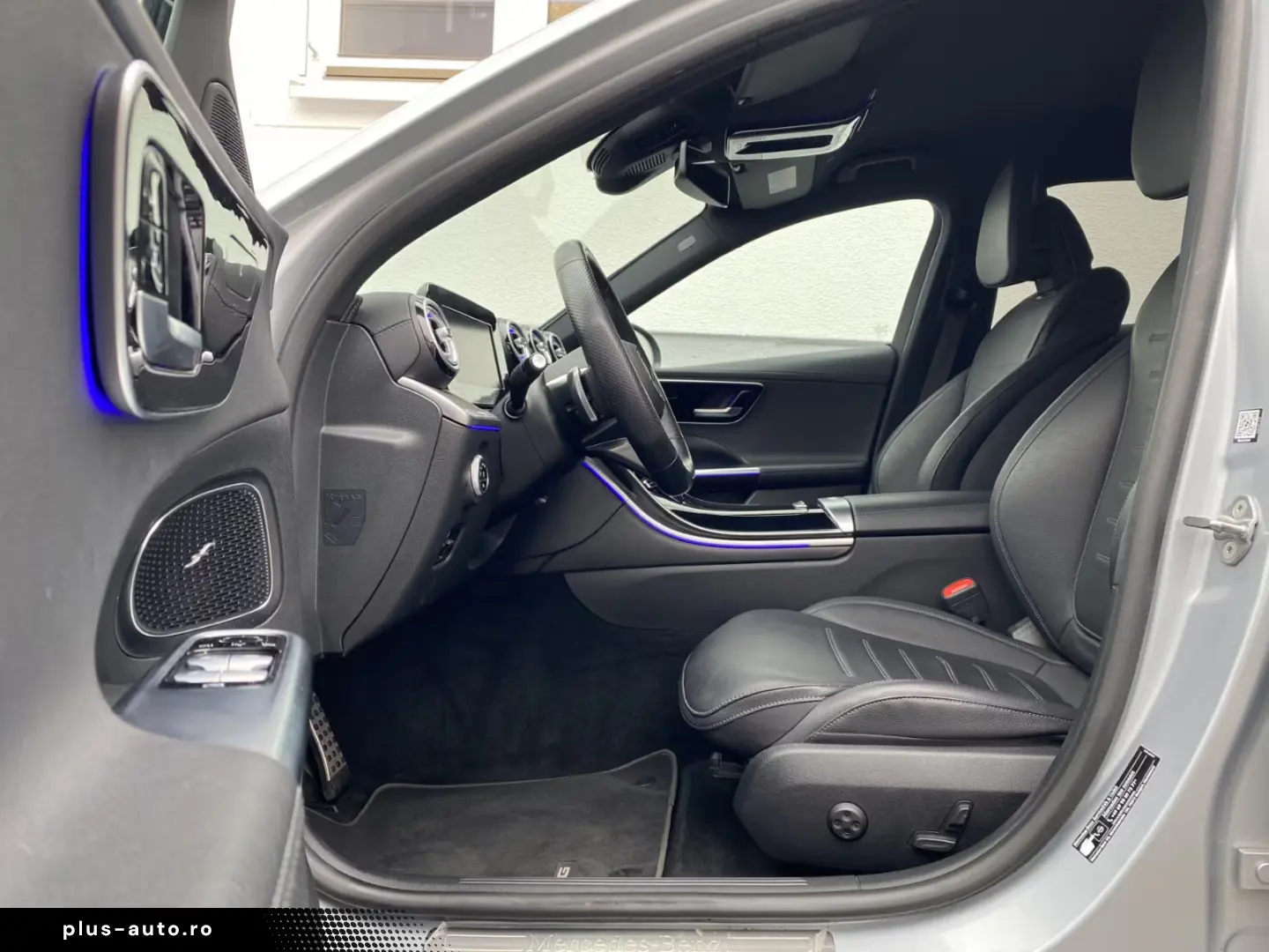 Mercedes-Benz C 300 e AMG Line Night-Paket