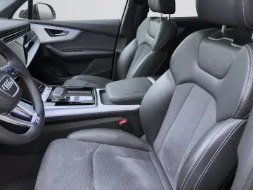 AUDI Q7 50 TDI Q S LINE PANO KAMERA MATRIX LM22