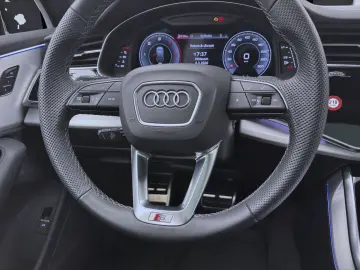 AUDI Q7 50 TDI Q S LINE PANO KAMERA MATRIX LM22