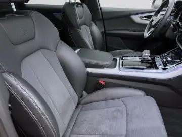 AUDI Q7 50 TDI Q S LINE PANO KAMERA MATRIX LM22