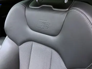 AUDI Q7 50 TDI Q S LINE PANO KAMERA MATRIX LM22