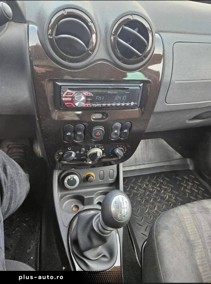 Dacia Duster Diesel 1.5 2011 Manuala