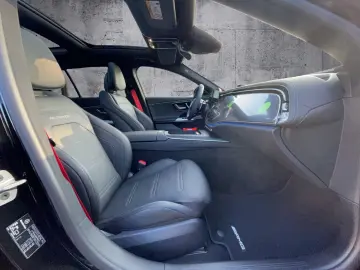 MERCEDES-BENZ E 53 T AMG SUPERSCREEN DISTRO PANO 360&hellip;