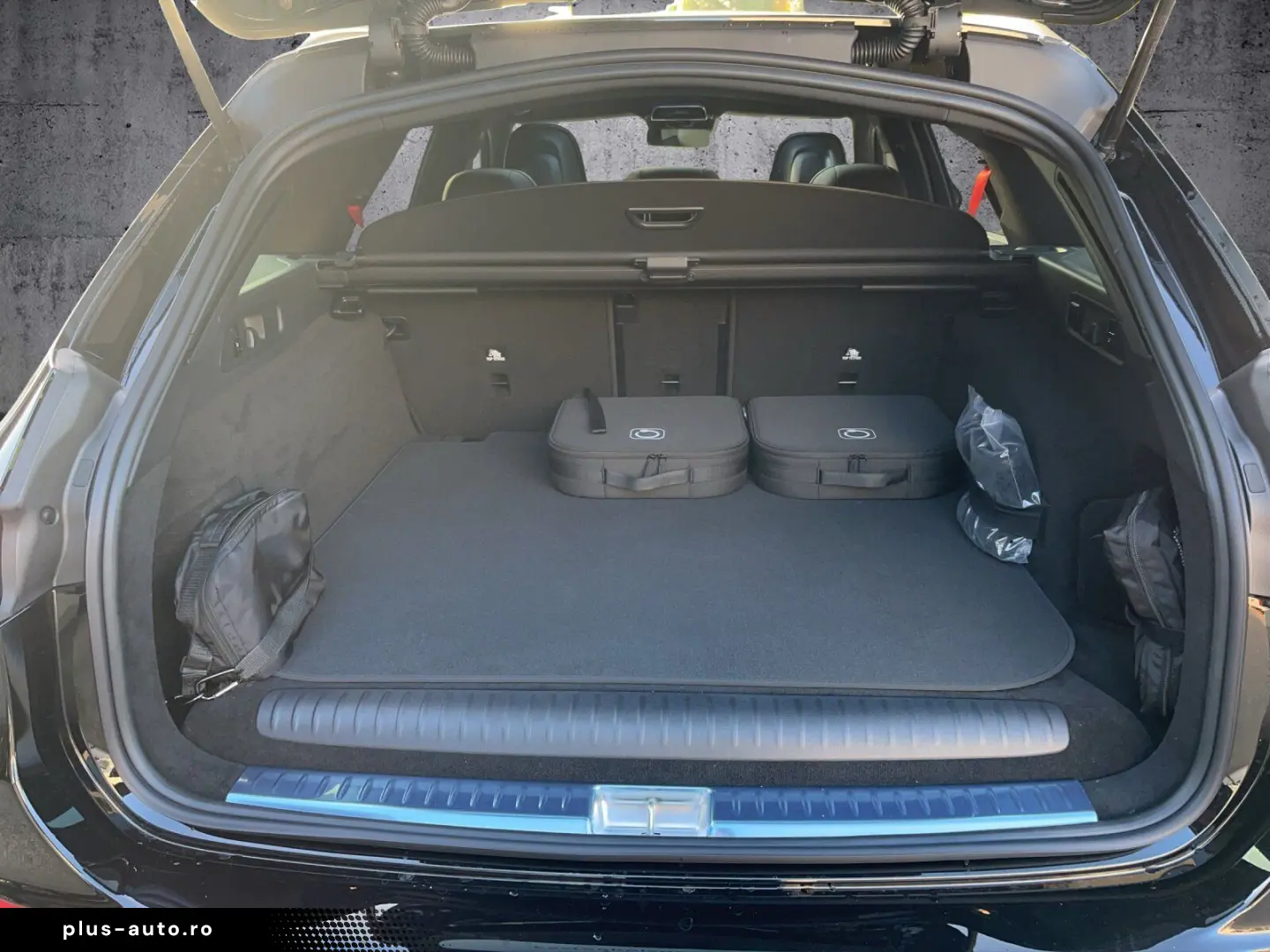 MERCEDES-BENZ E 53 T AMG SUPERSCREEN DISTRO PANO 360&hellip;