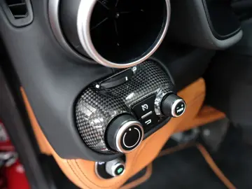 FERRARI Portofino VIEL CARBON LIFT BELÜFTUNG JBL DAYTONA