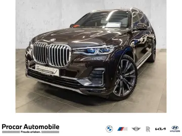 BMW X7 xDrive40i HuD Pano AHK Standheizg. Laser Mass