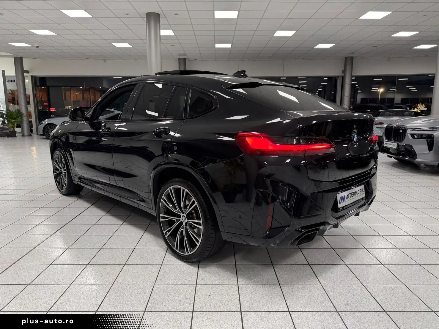 BMW X4 M40 i xDrive PANO STHZG LASER KAM AHK HUD H-K