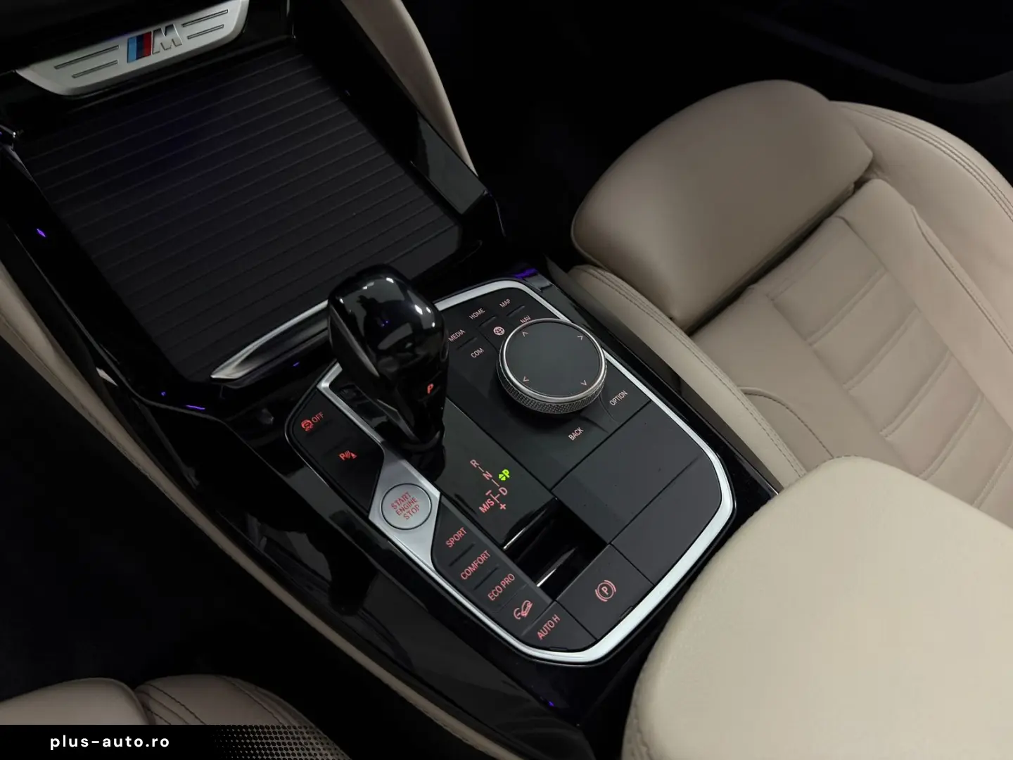 BMW X4 M40 i xDrive PANO STHZG LASER KAM AHK HUD H-K