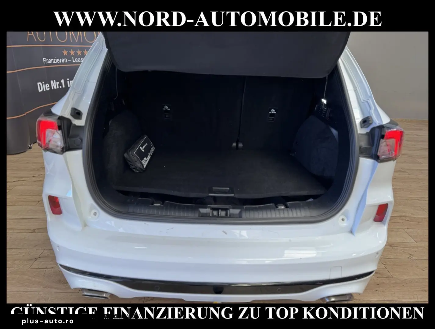 FORD Kuga ST-LINE X Plug-In Hybrid  AHK ACC KAM LED