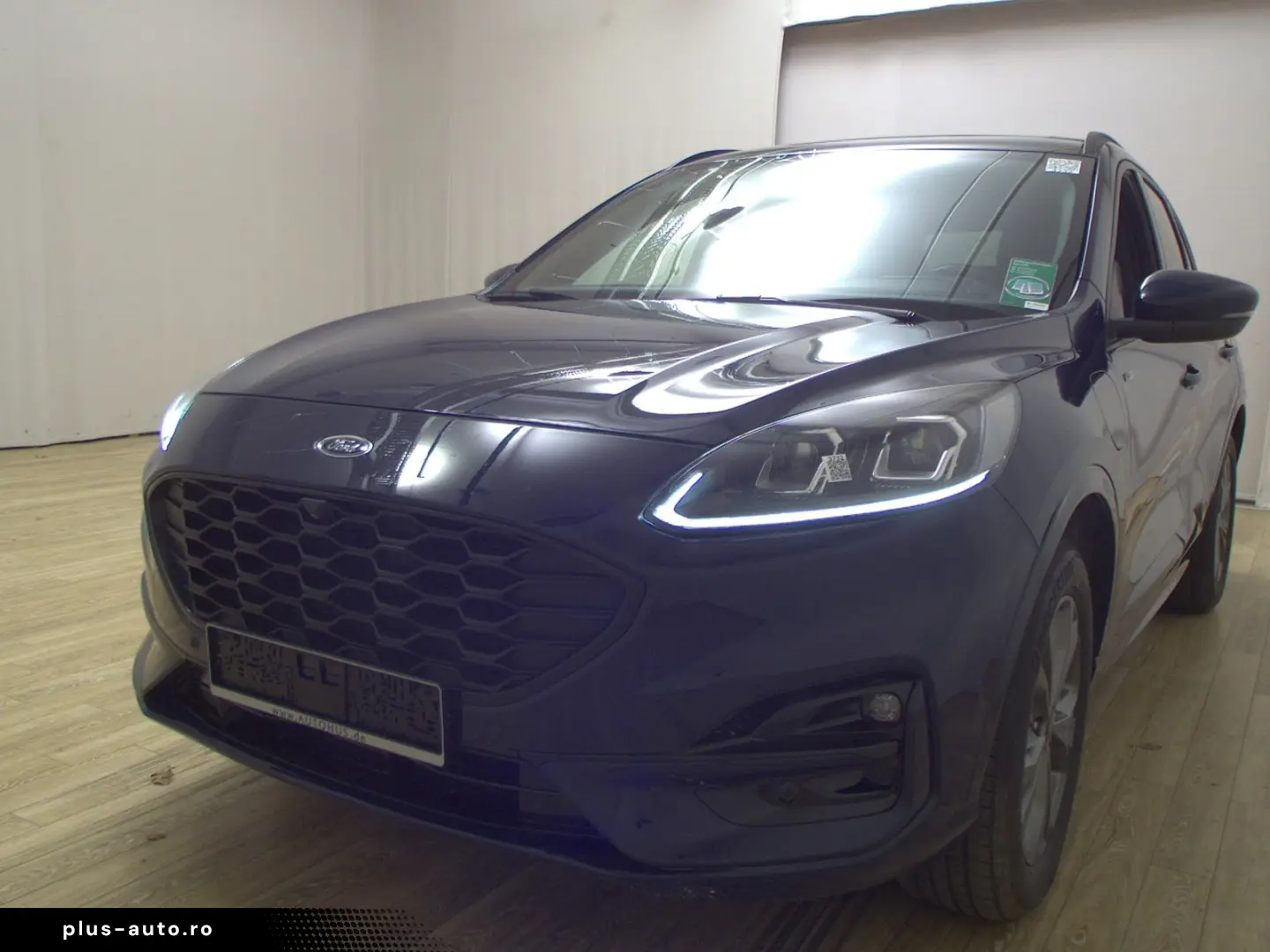 FORD Kuga 2.5 Duratec ST-Line X Navi LED Pano HuD AHK