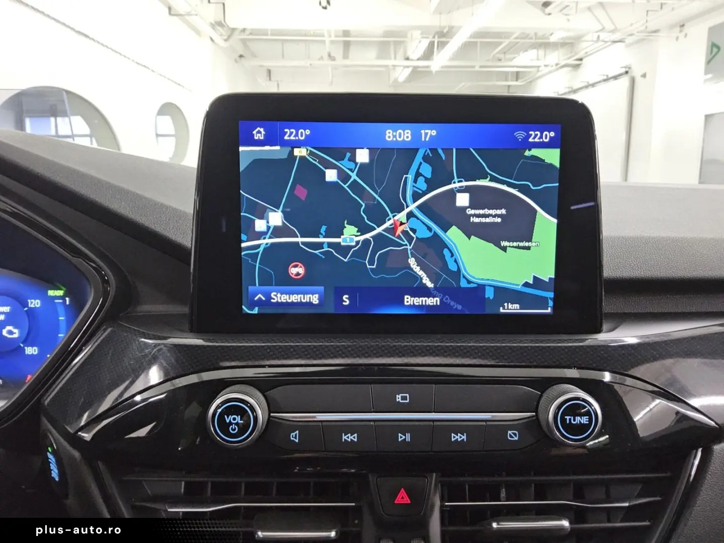 FORD Kuga 2.5 Duratec ST-Line X Navi LED Pano HuD AHK