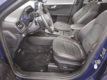 FORD Kuga 2.5 Duratec ST-Line X Navi LED Pano HuD AHK