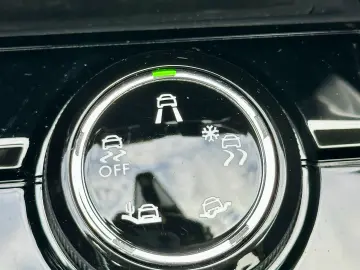 Peugeot 3008 2019 1.5 diesel 130cp Carplay Rate Garantie