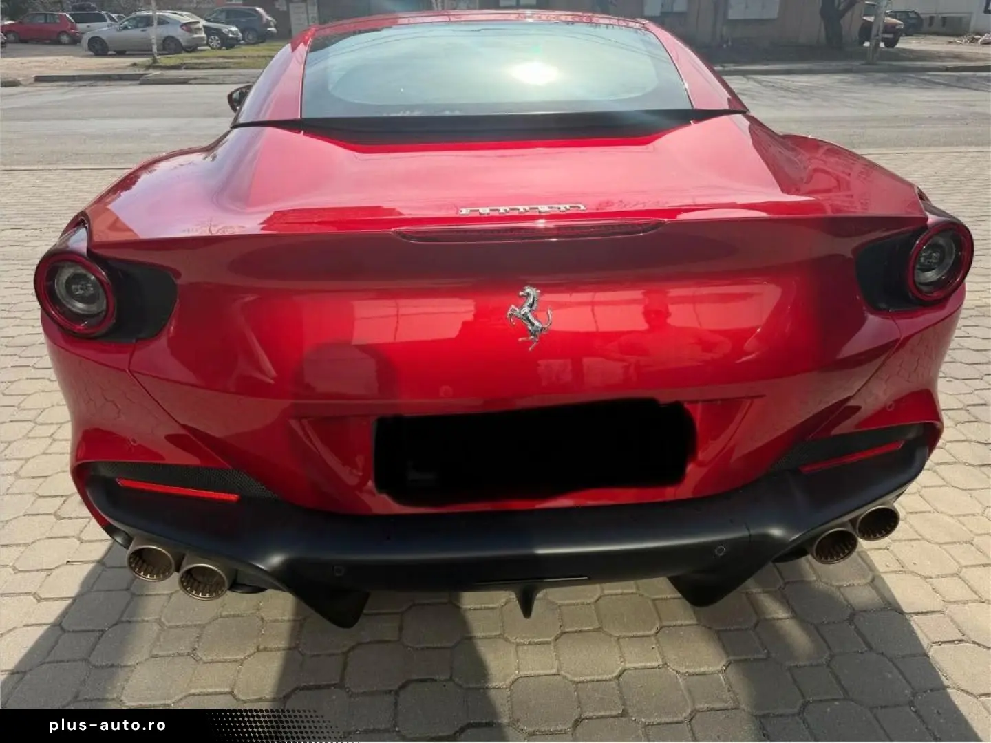 FERRARI Portofino M