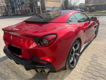 FERRARI Portofino M