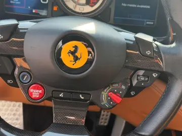 FERRARI Portofino M