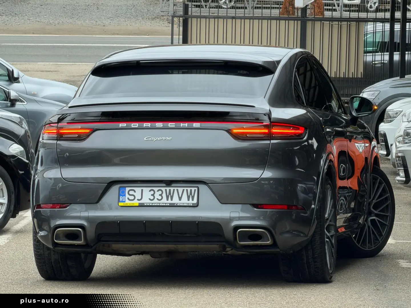 Porsche Cayenne Hybrid benzina