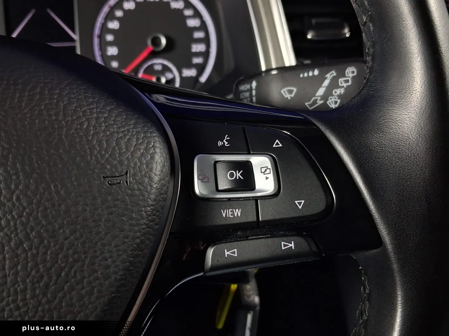 VOLKSWAGEN T ROC DESIGN 2.0TDI DSG 150CP 2022