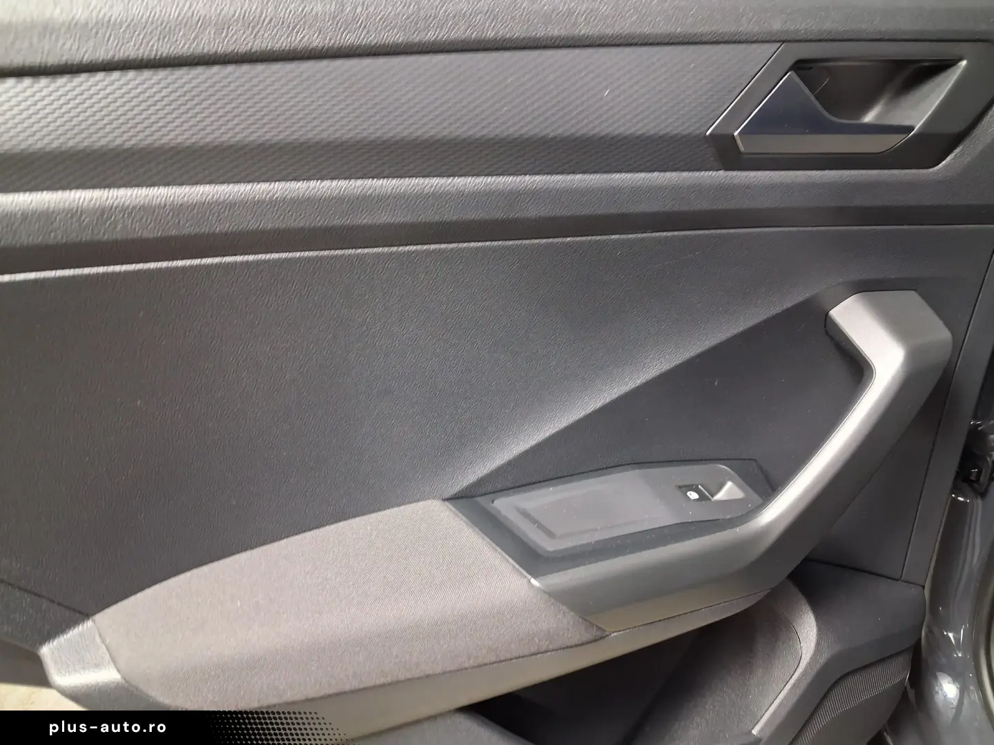 VOLKSWAGEN T ROC DESIGN 2.0TDI DSG 150CP 2022