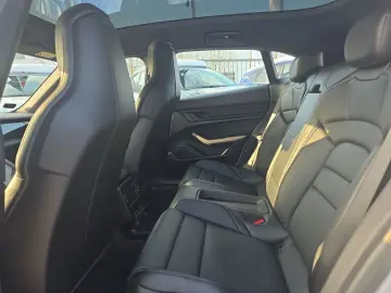 PORSCHE Taycan Sport Turismo Pano Active Suspension ACC