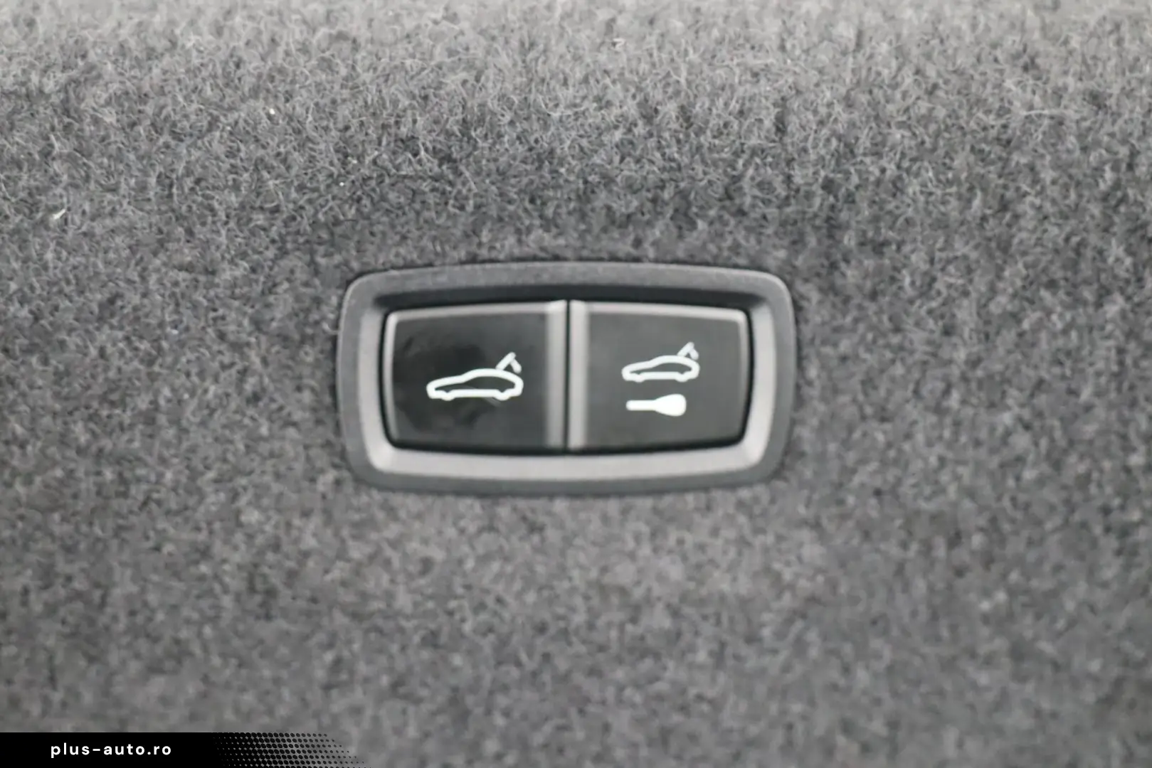 PORSCHE TAYCAN MATRIX-LED LUFTFEDERUNG RÜCKFAHRKAMERAuvm