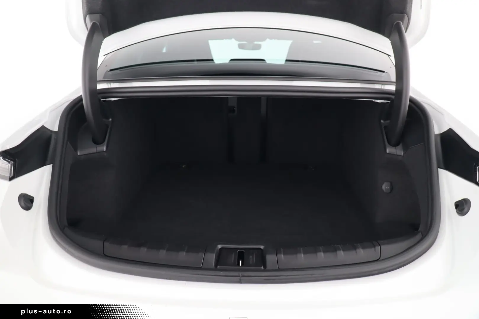 PORSCHE TAYCAN MATRIX-LED LUFTFEDERUNG RÜCKFAHRKAMERAuvm