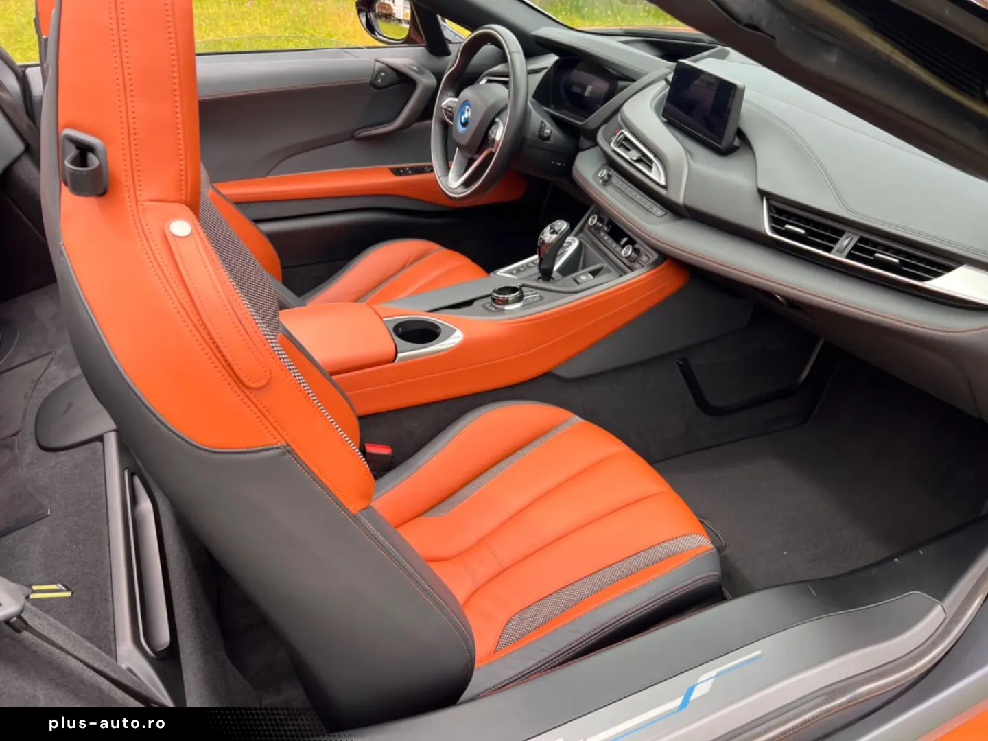 BMW i8 Roadster  Aerody.  Laser  Head-Up  Navi-Prof.