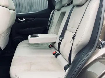 NISSAN QASHQAI 4X4  FAB 06-2015  1.6 dCI 131 CP  EURO 6