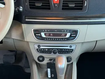 Renault Megane 2.0 benzina Transmisie automata Garantie