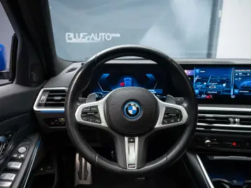 BMW 330 e xDr M SPORT