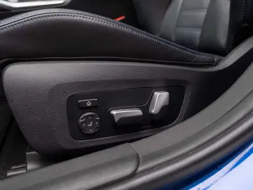 BMW 330 e xDr M SPORT