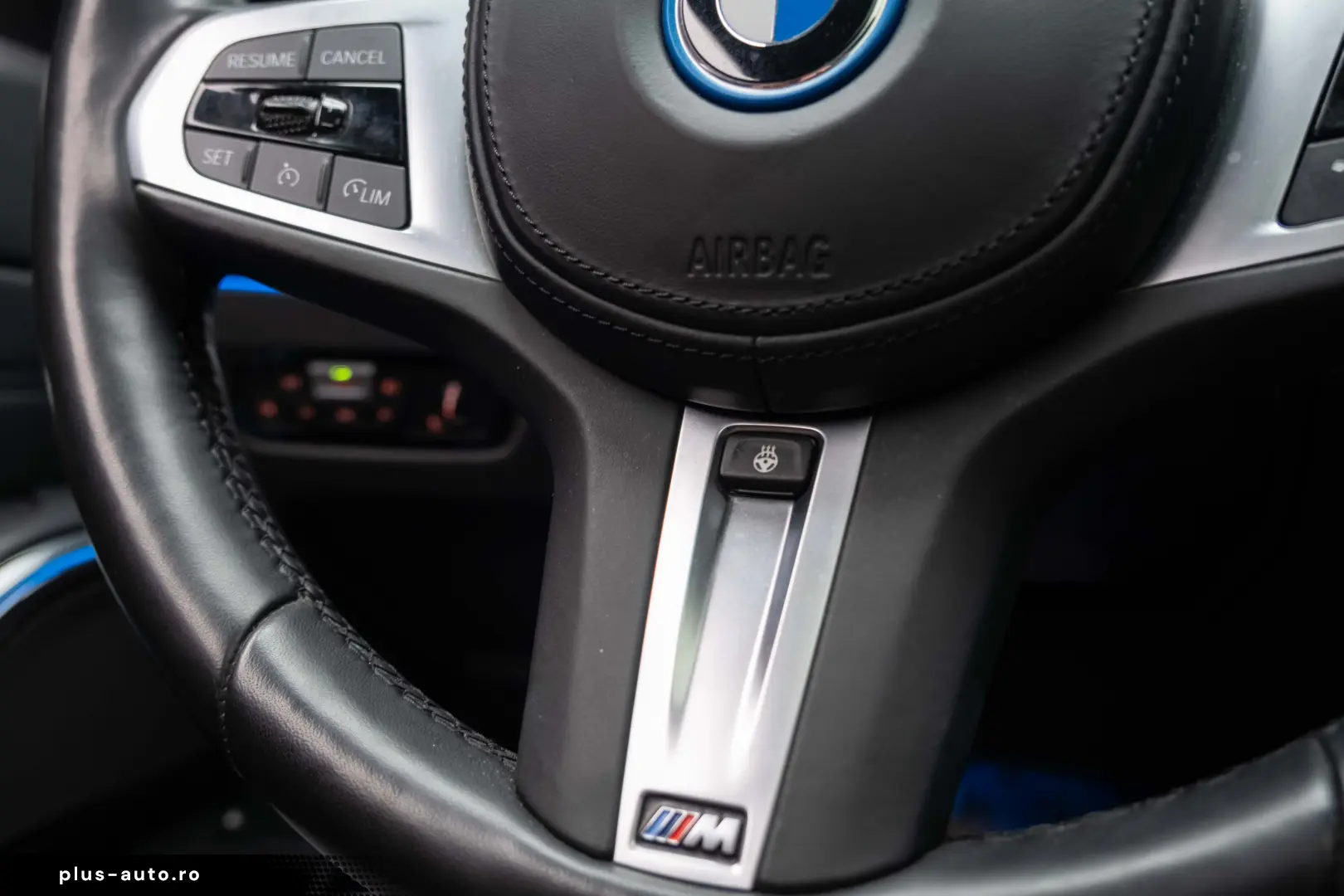 BMW 330 e xDr M SPORT