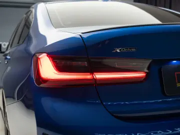 BMW 330 e xDr M SPORT