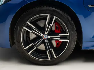 BMW 330 e xDr M SPORT