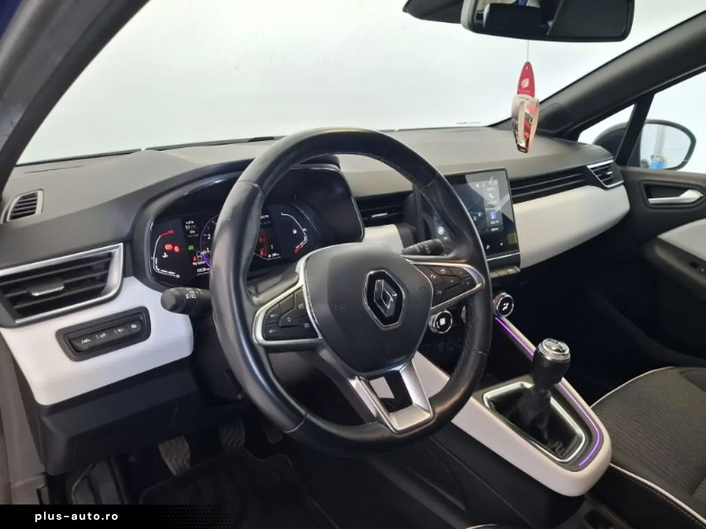 RENAULT CLIO 1.0 TCe 90CP Intens