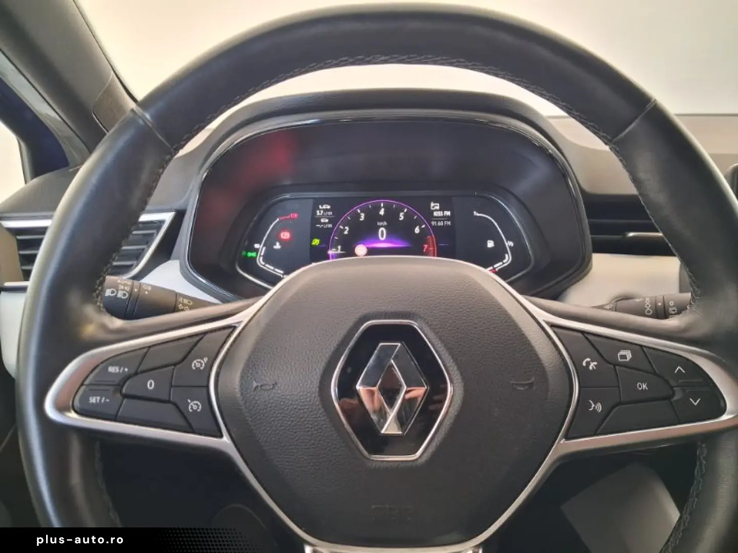 RENAULT CLIO 1.0 TCe 90CP Intens