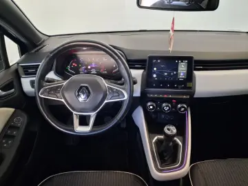 RENAULT CLIO 1.0 TCe 90CP Intens