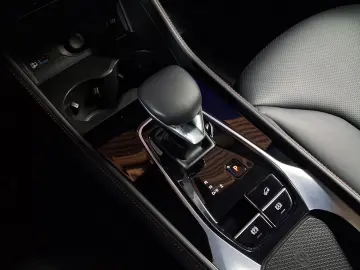 MG HS EXCLUSIV  170CP 2024